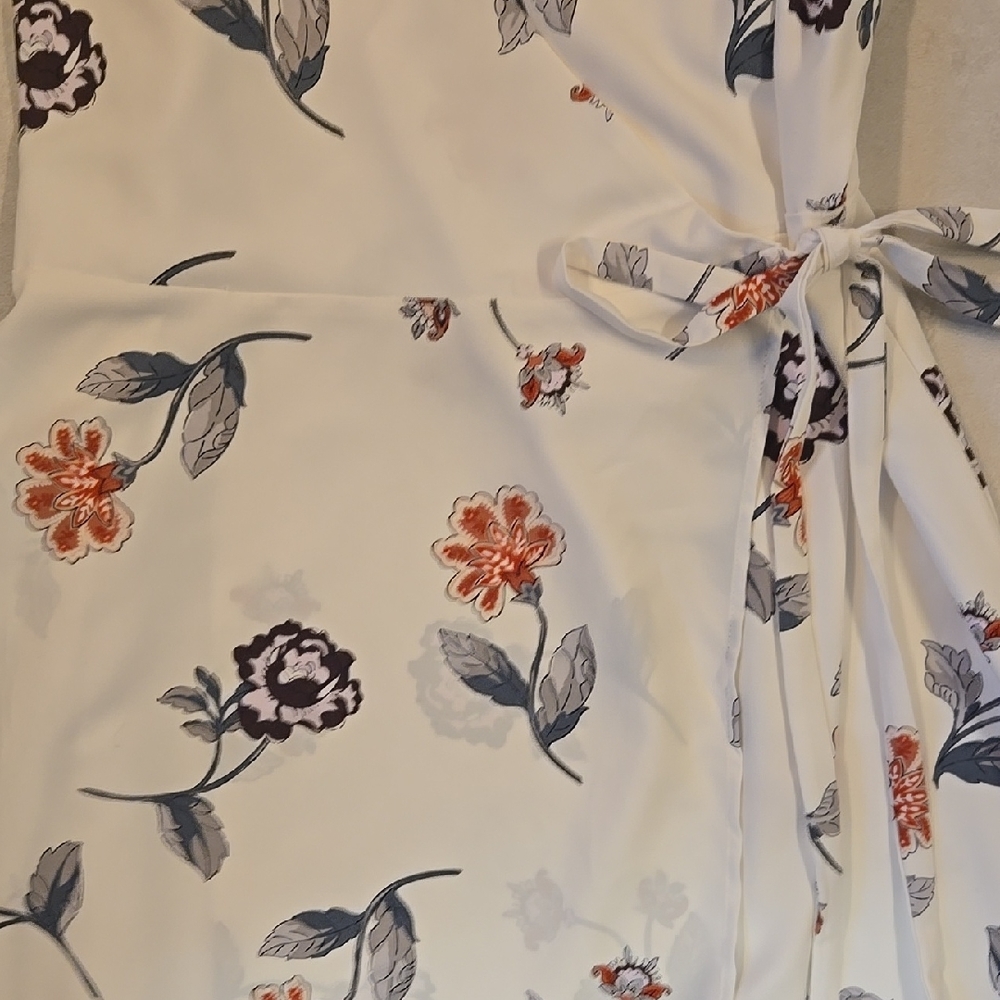 LOFT White Floral Wrap Maxi Dress - Picture 3 of 4